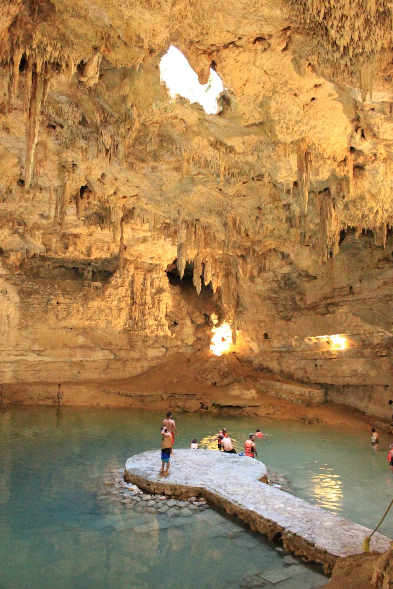 Chichen Itza, Valladolid & Cenote photo 10